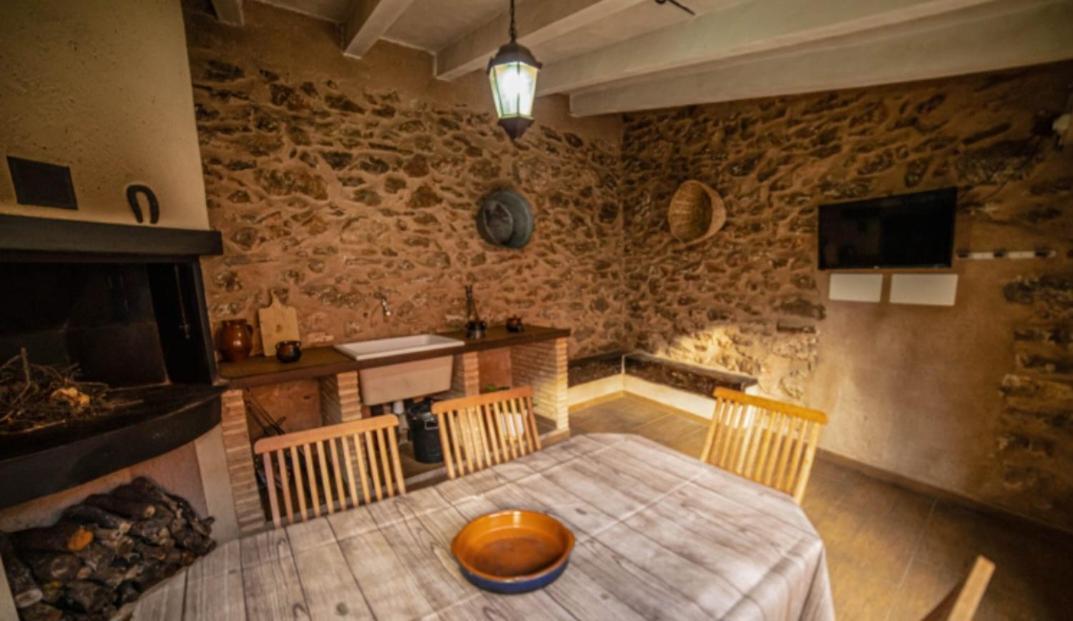 Casa Rural Abascal Cella Εξωτερικό φωτογραφία