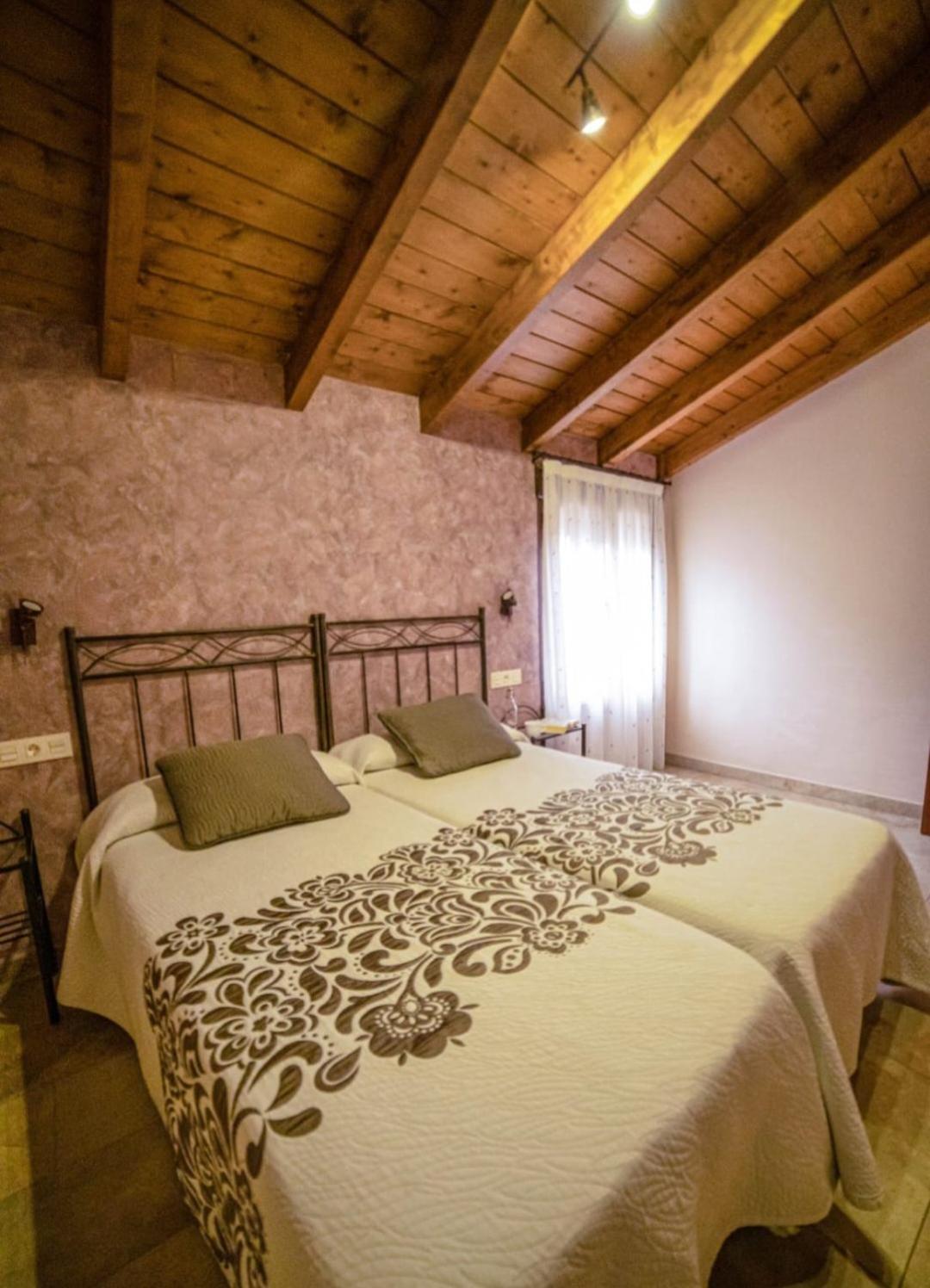 Casa Rural Abascal Cella Εξωτερικό φωτογραφία