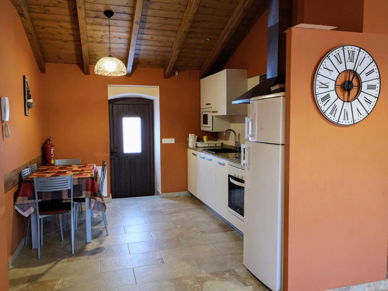 Casa Rural Abascal Cella Εξωτερικό φωτογραφία
